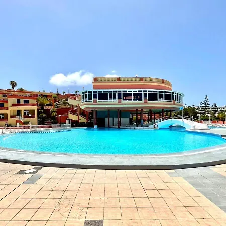 Cozy One Bedroom Apartment, Free Internet In Common Areas, Pool In Tenerife South Costa Adeje (Tenerife)