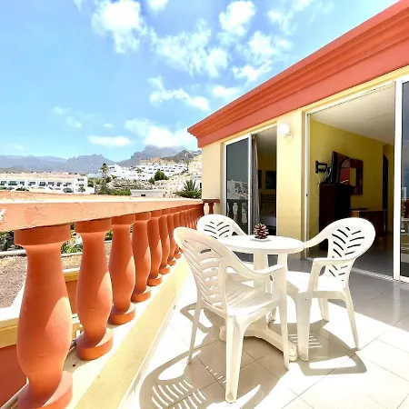 Cozy One Bedroom Apartment, Free Internet In Common Areas, Pool In Tenerife South *