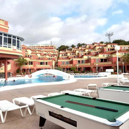 Apartman Cozy One Bedroom Apartment, Free Internet In Common Areas, Pool In Tenerife South *