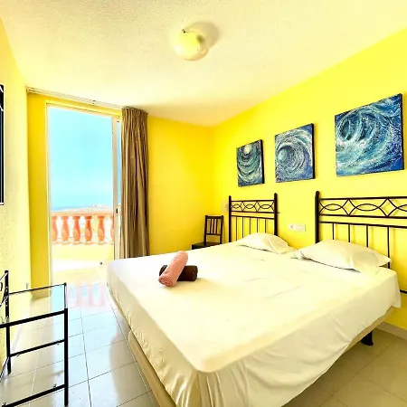 Cozy One Bedroom Apartment, Free Internet In Common Areas, Pool In Tenerife South Apartment