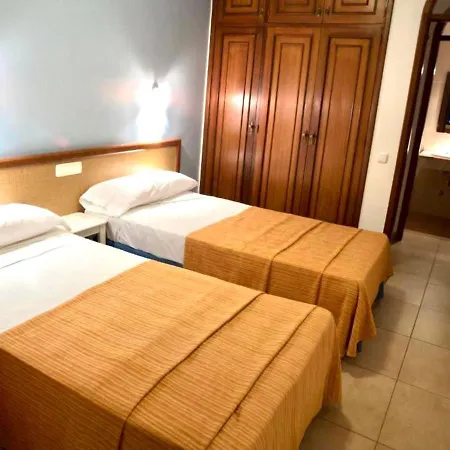 Apartment Cozy One Bedroom Apartment, Free Internet In Common Areas, Pool In Tenerife South